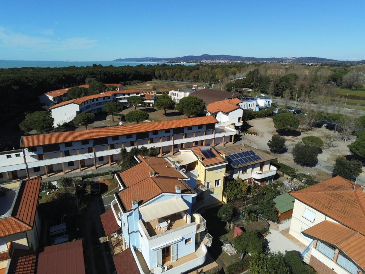 Appartamenti Manuela Vada Exteriér fotografie