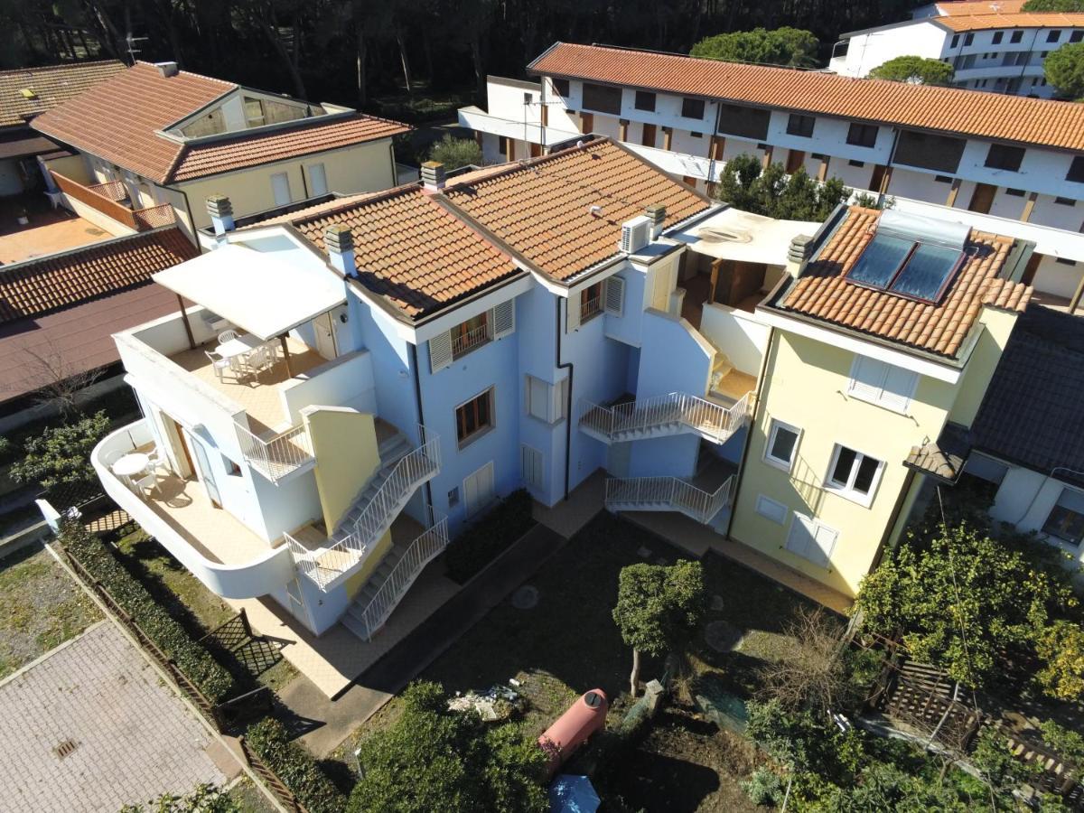 Appartamenti Manuela Vada Exteriér fotografie