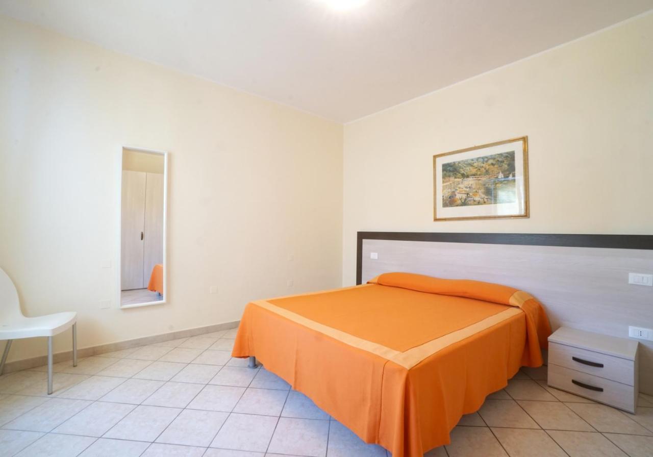 Appartamenti Manuela Vada Exteriér fotografie